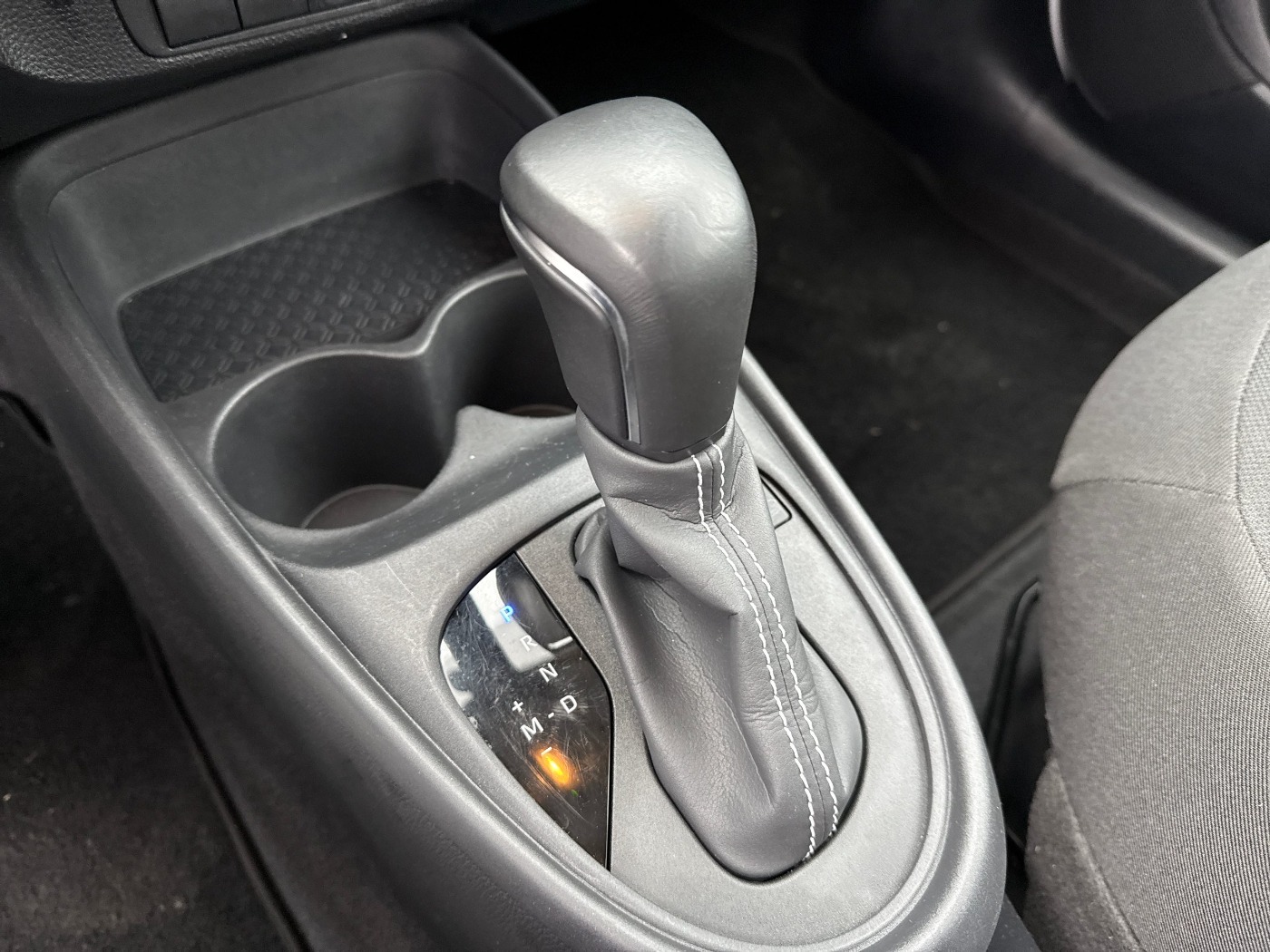 Toyota Aygo Play AUTOMATIK*LED*KAMERA*KLIMA*BLUETOOTH - Image 13