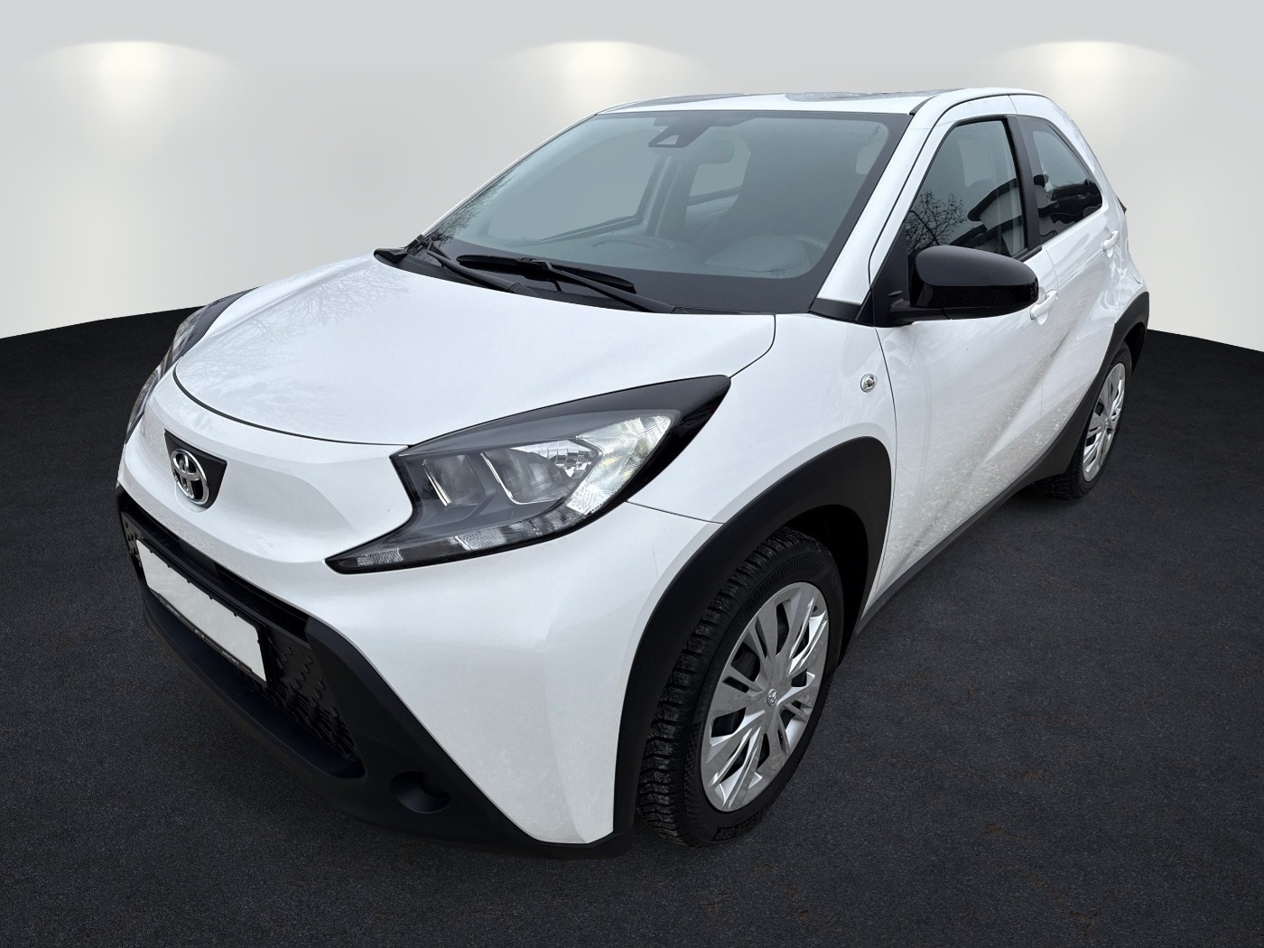 Toyota Aygo Play AUTOMATIK*LED*KAMERA*KLIMA*BLUETOOTH - Image 2