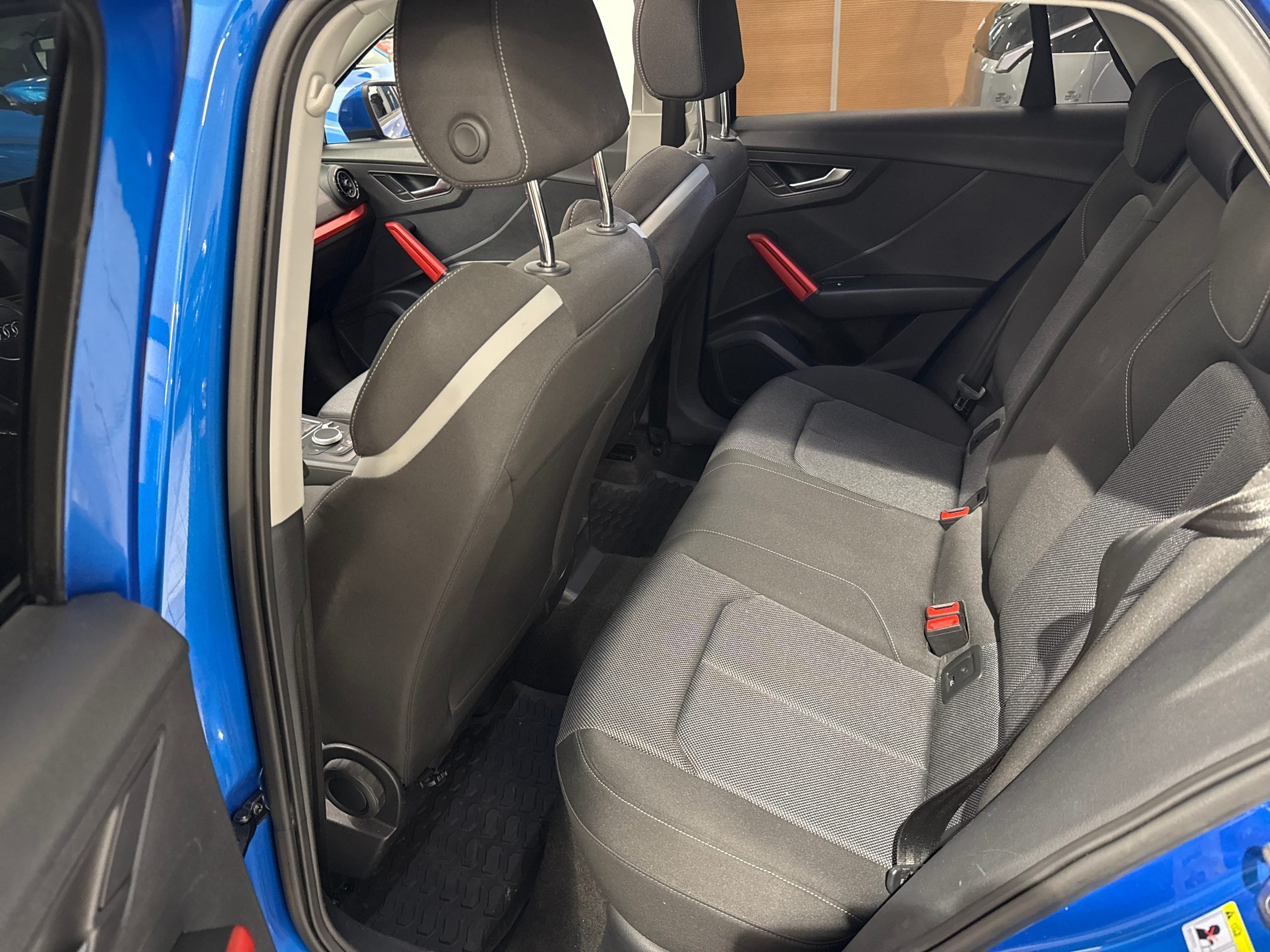 Audi Q2 1.4 TFSI sport PANO*S-LINE*8-FACH BEREIFT*LED* - Image 15