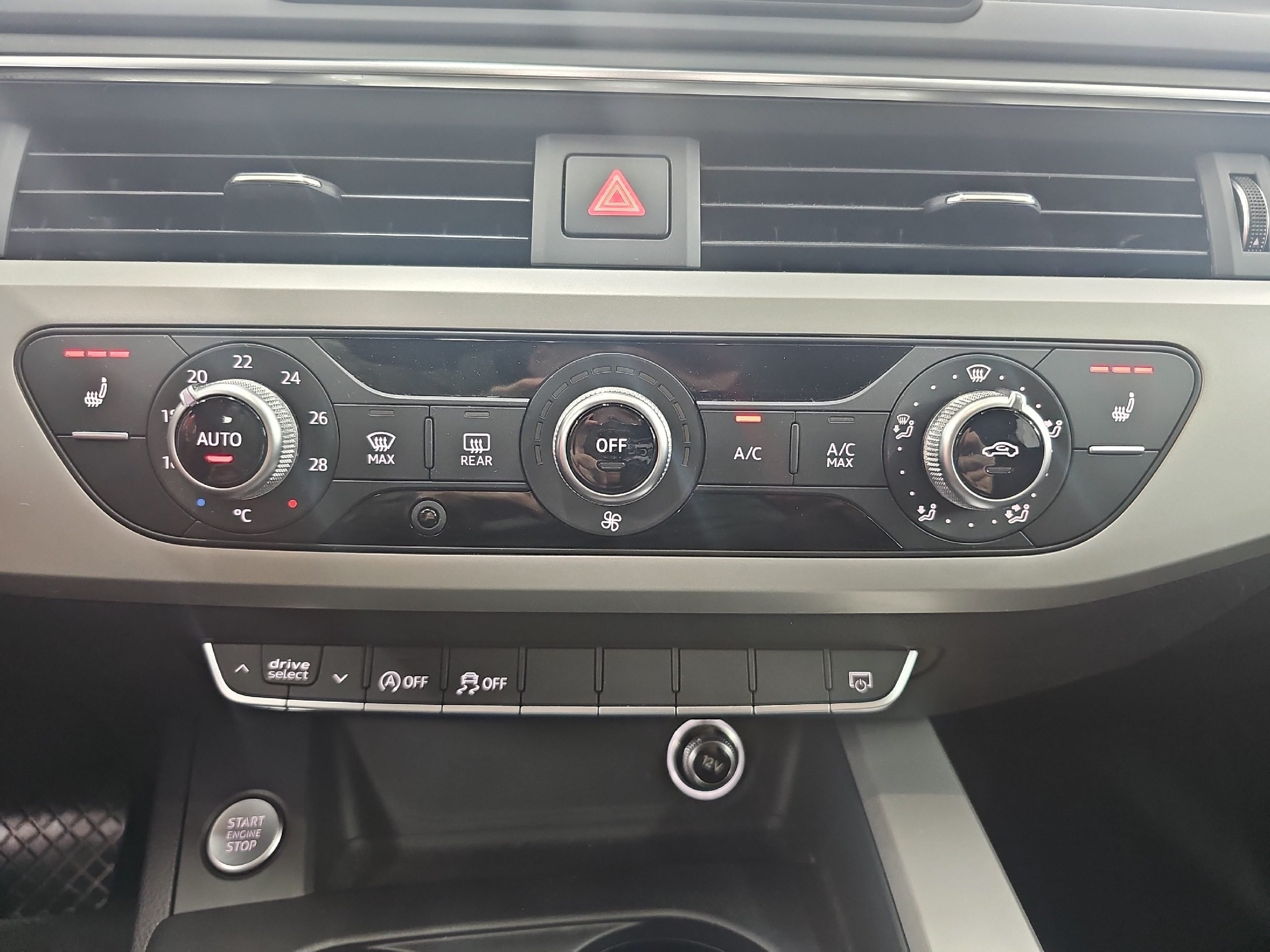 Audi A5 Sportback 2.0 35 TDI Navi SHZ KlimaA LM PDC - Image 10