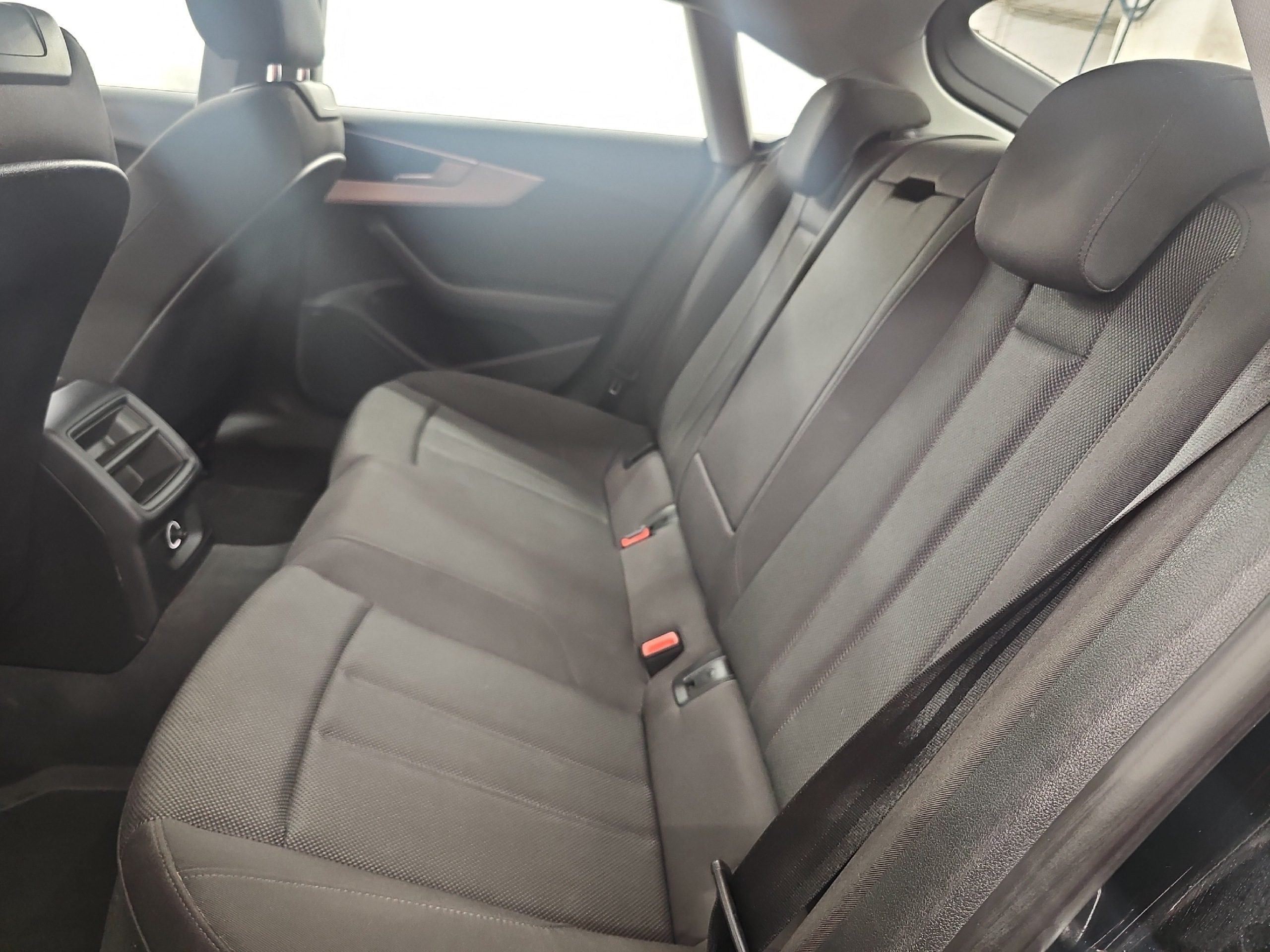 Audi A5 Sportback 2.0 35 TDI Navi SHZ KlimaA LM PDC - Image 6