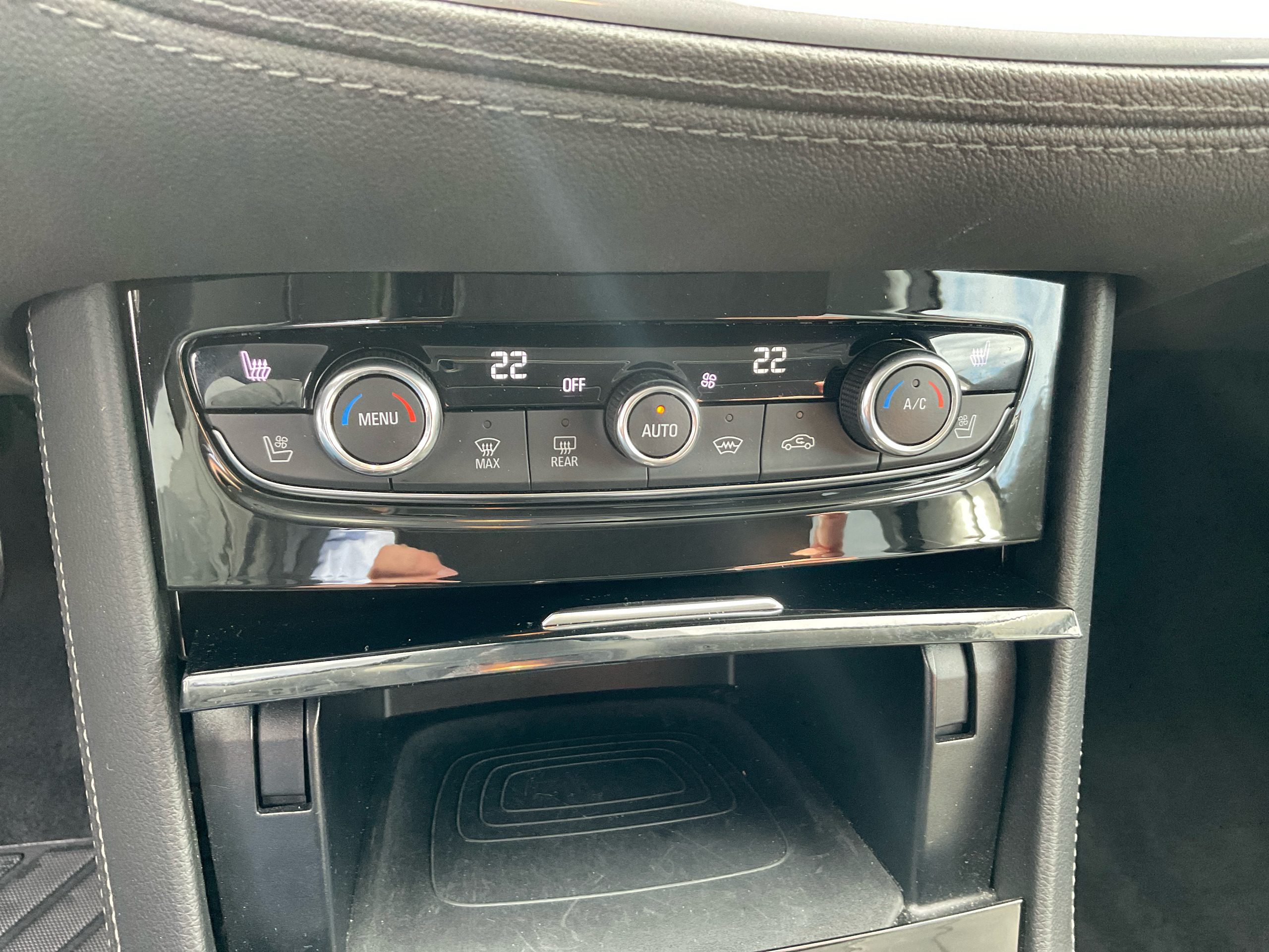 Opel Grandland 1.6 Plug-in Ultimate Voll*Memory*Navi*u - Image 10