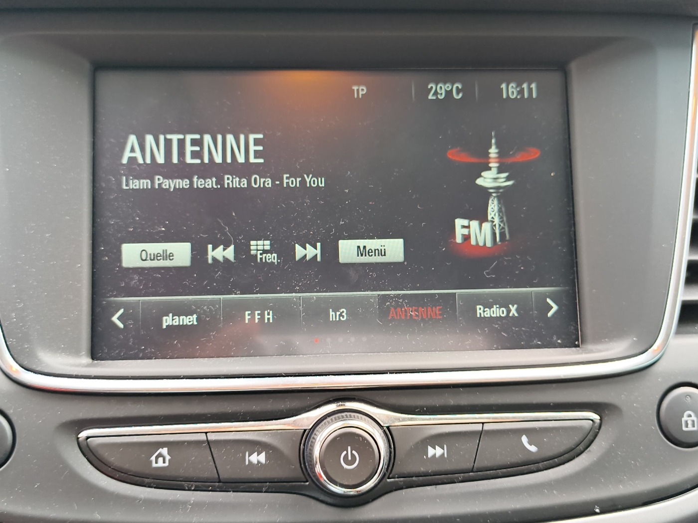 Opel Crossland 1.2 Turbo Sitzheizung, Top Zustand - Image 9