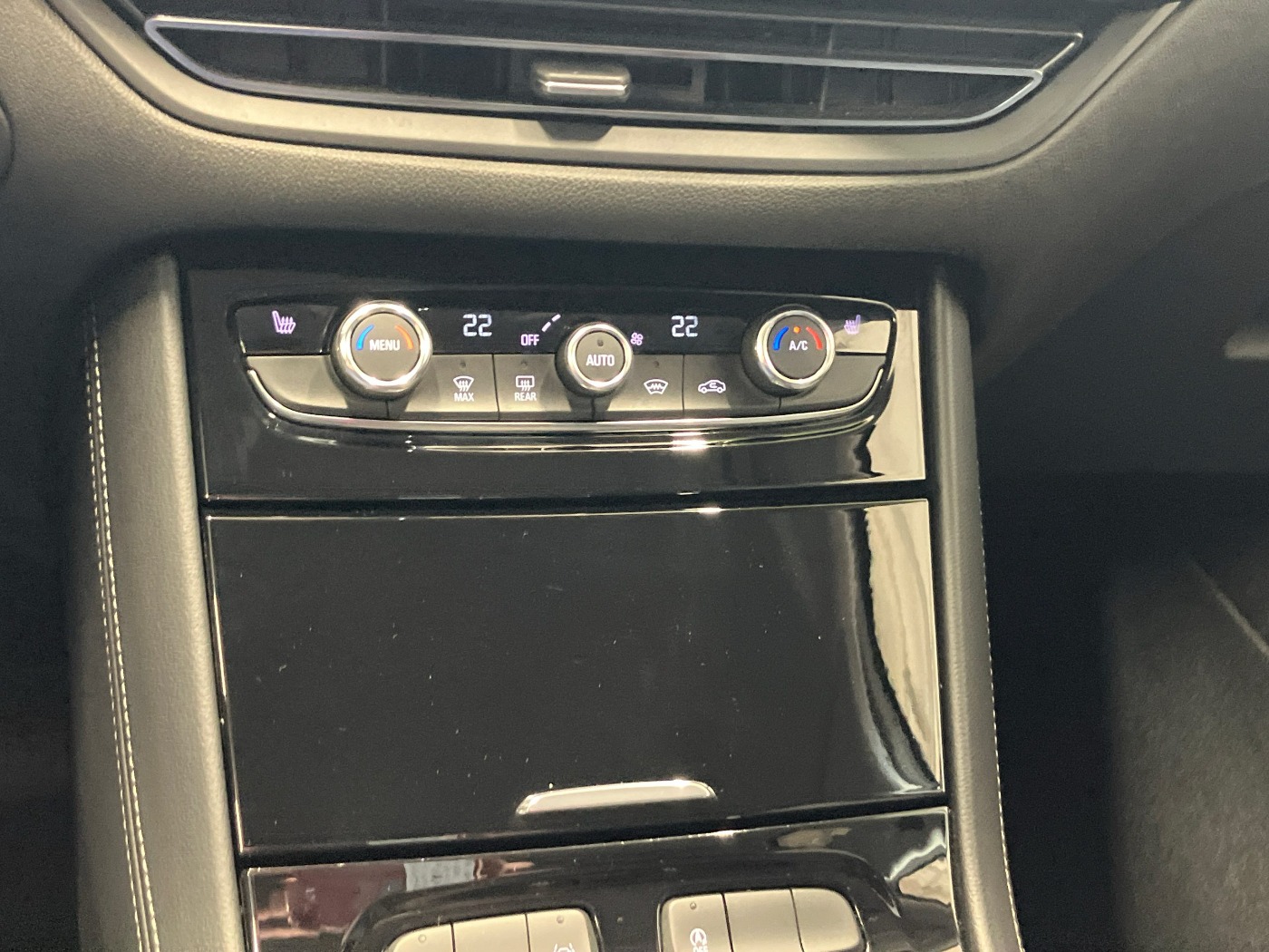 Opel Grandland 1.2 Turbo GS Line Alcantara LED Navi - Image 10