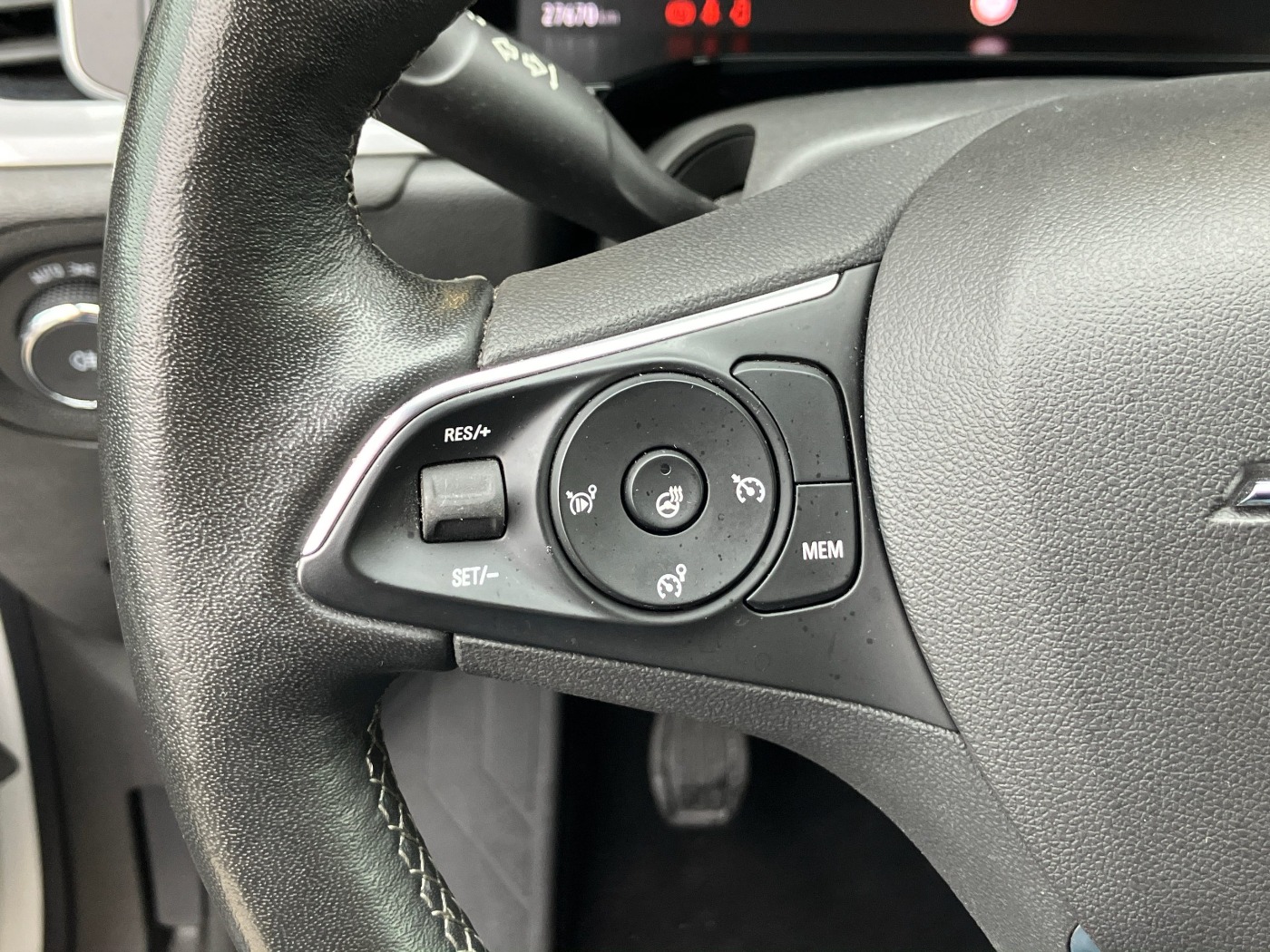 Opel Grandland 1.2 Turbo GS Line Alcantara LED Navi - Image 15