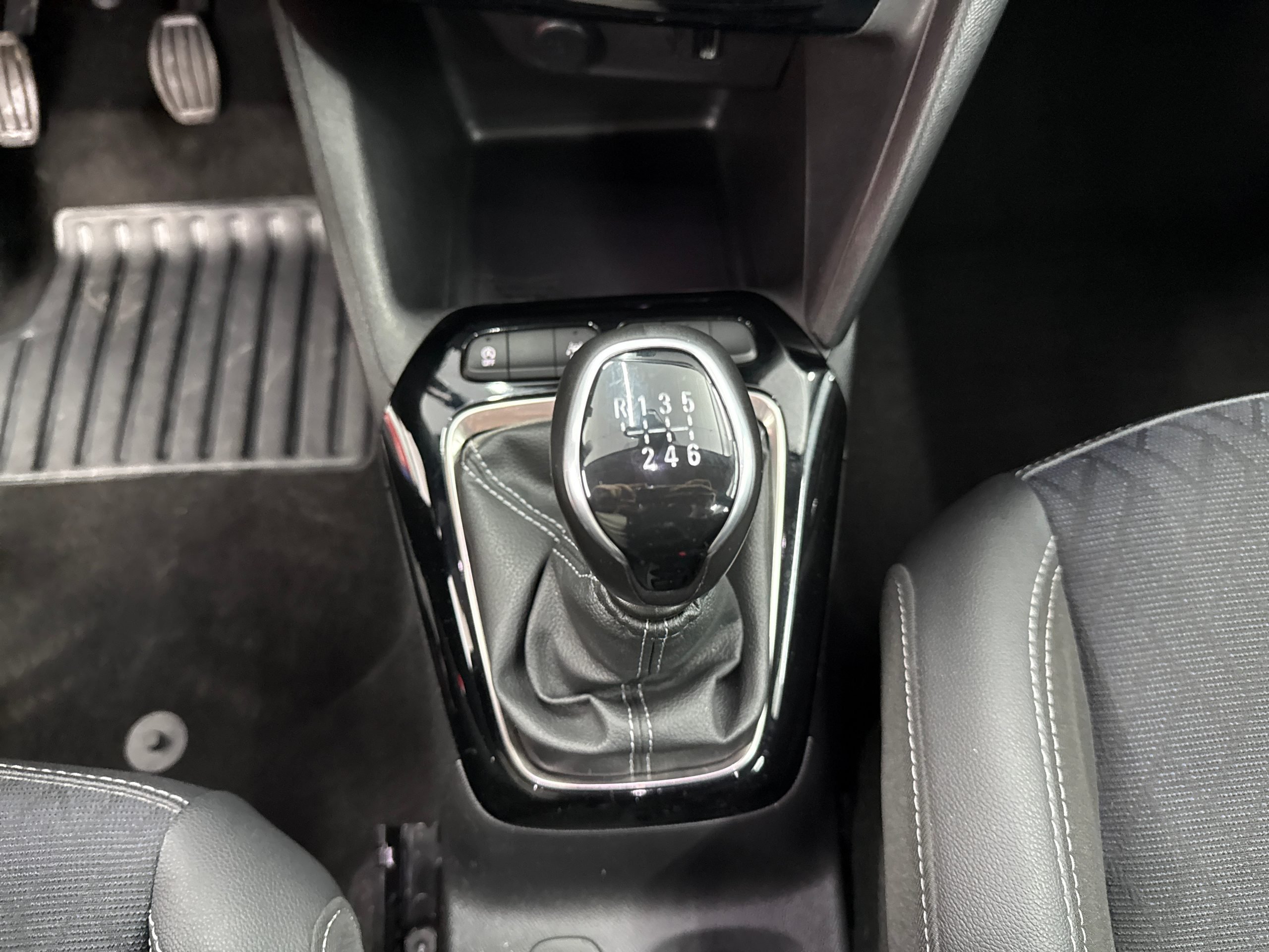 Opel Corsa F 1.2 Turbo Elegance LED Fernlichtass. PDC - Image 11