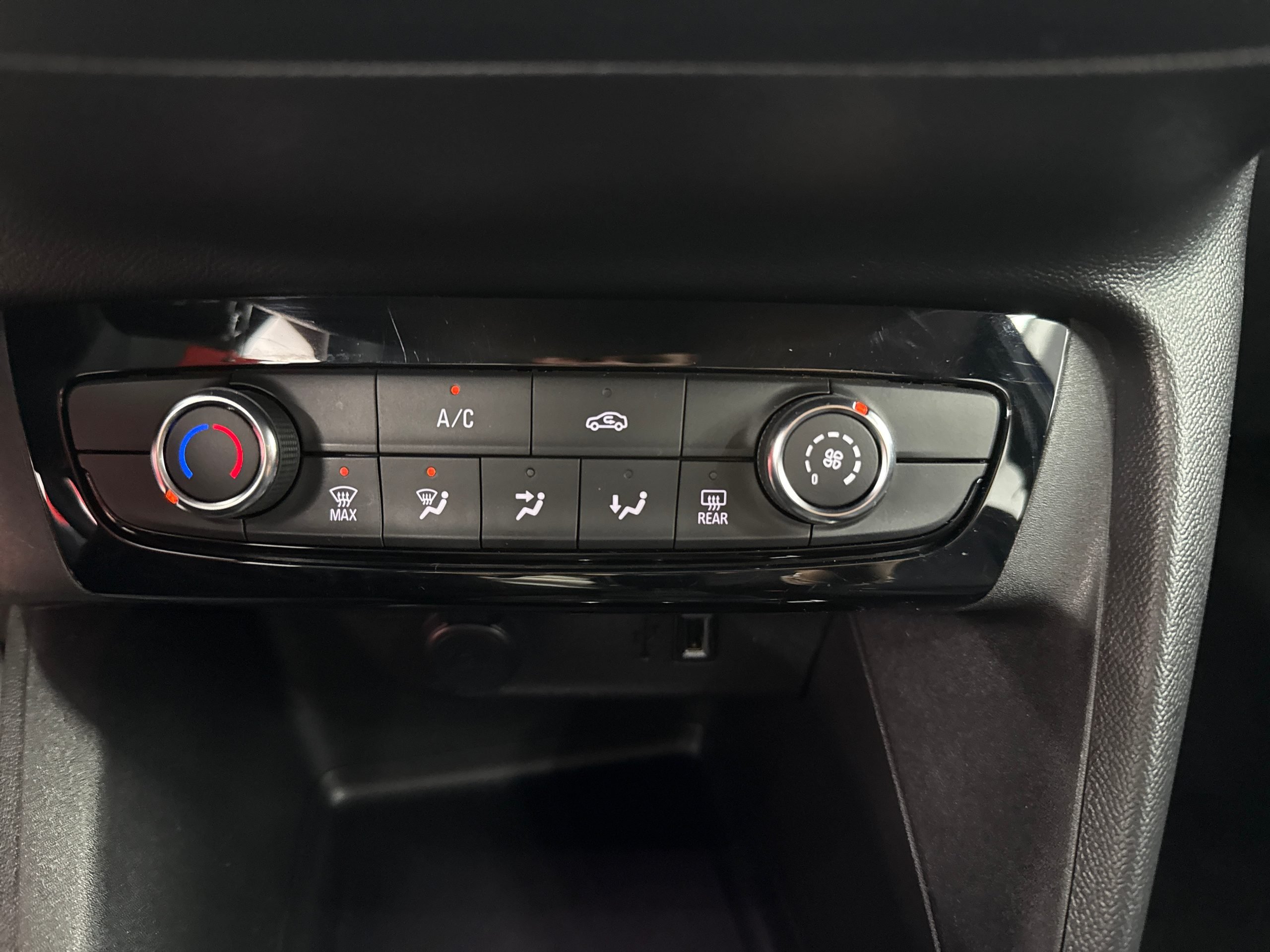 Opel Corsa F 1.2 Turbo Elegance LED Fernlichtass. PDC - Image 12