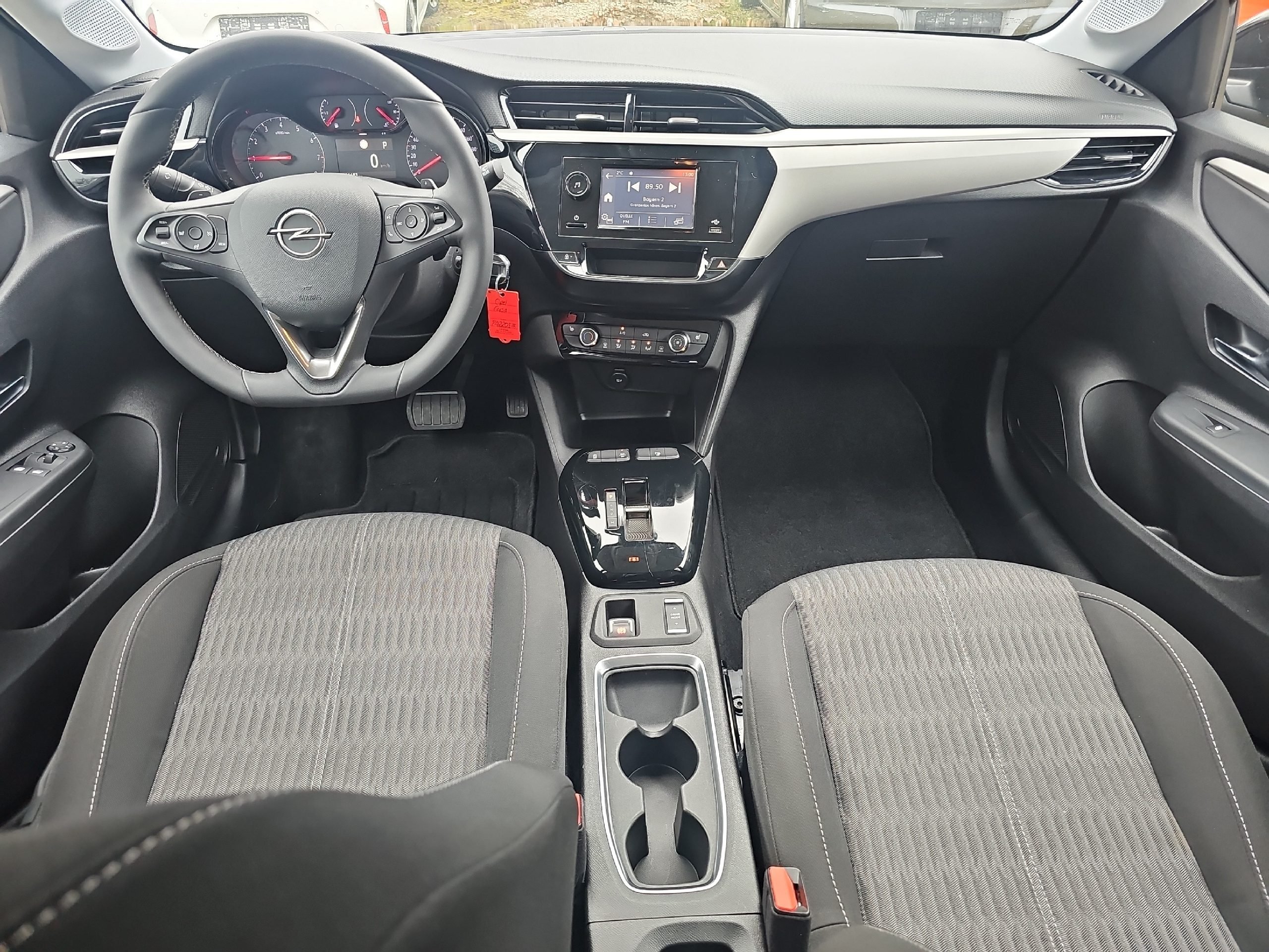 Opel Corsa F 1.2 Turbo SHZ PDC Facelift AUT SpurH - Image 10