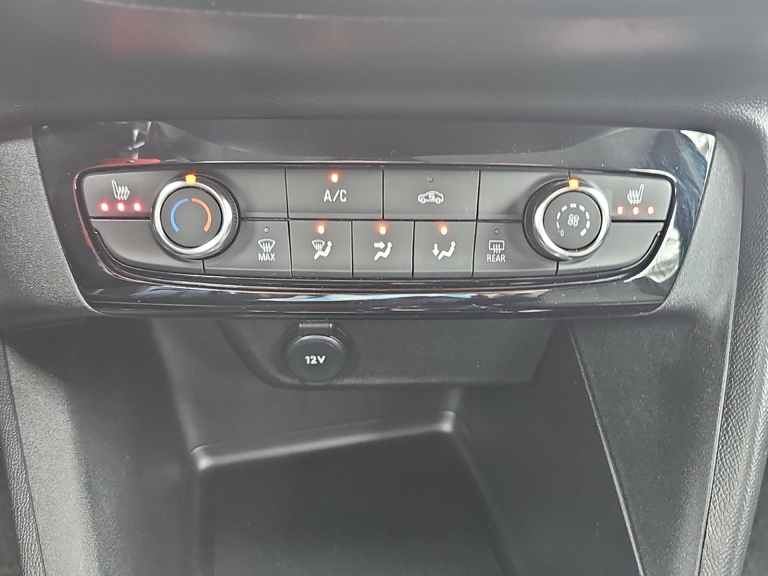 Opel Corsa F 1.2 Turbo SHZ PDC Facelift AUT SpurH - Image 13