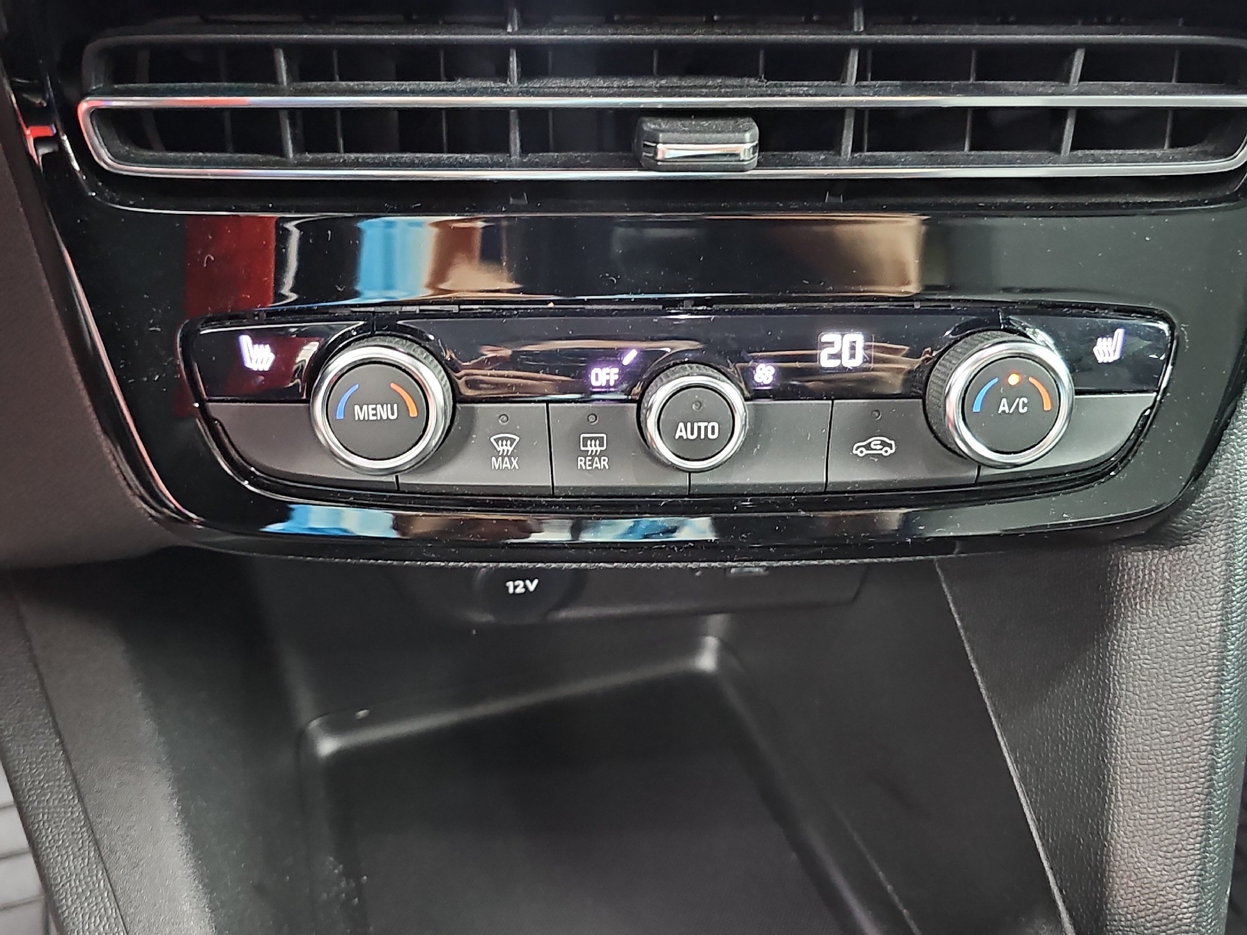 Opel Mokka Elegance LED*KAMERA*KLIMAAUT.*WINTER PAKET - Image 9