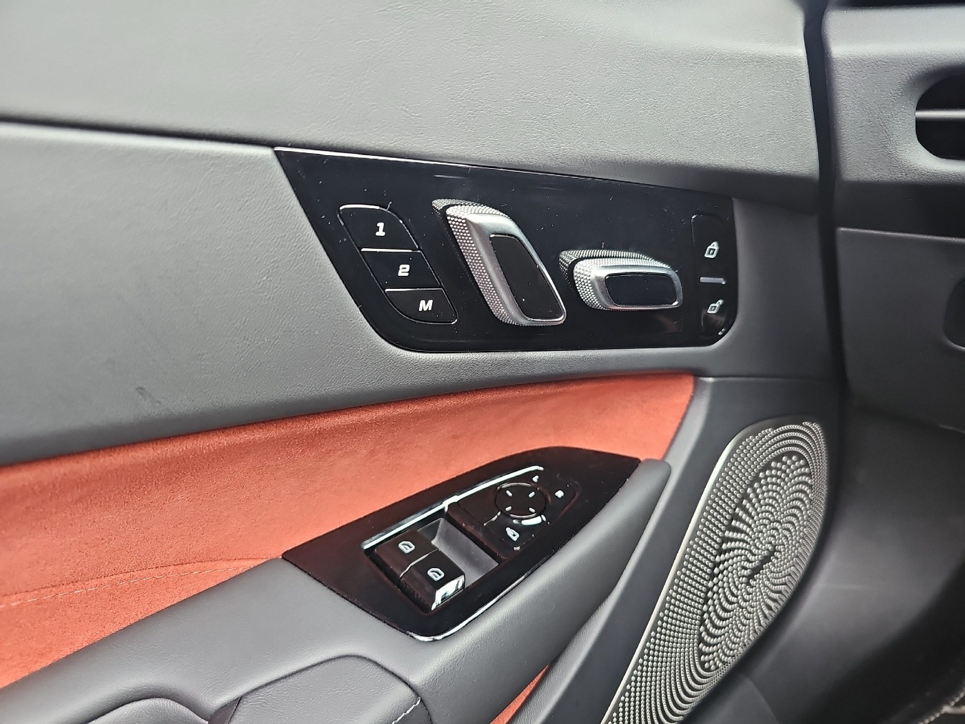 MG Cyberster W Xpower ACC LED SHZ 360 Fernlichtass. - Image 15