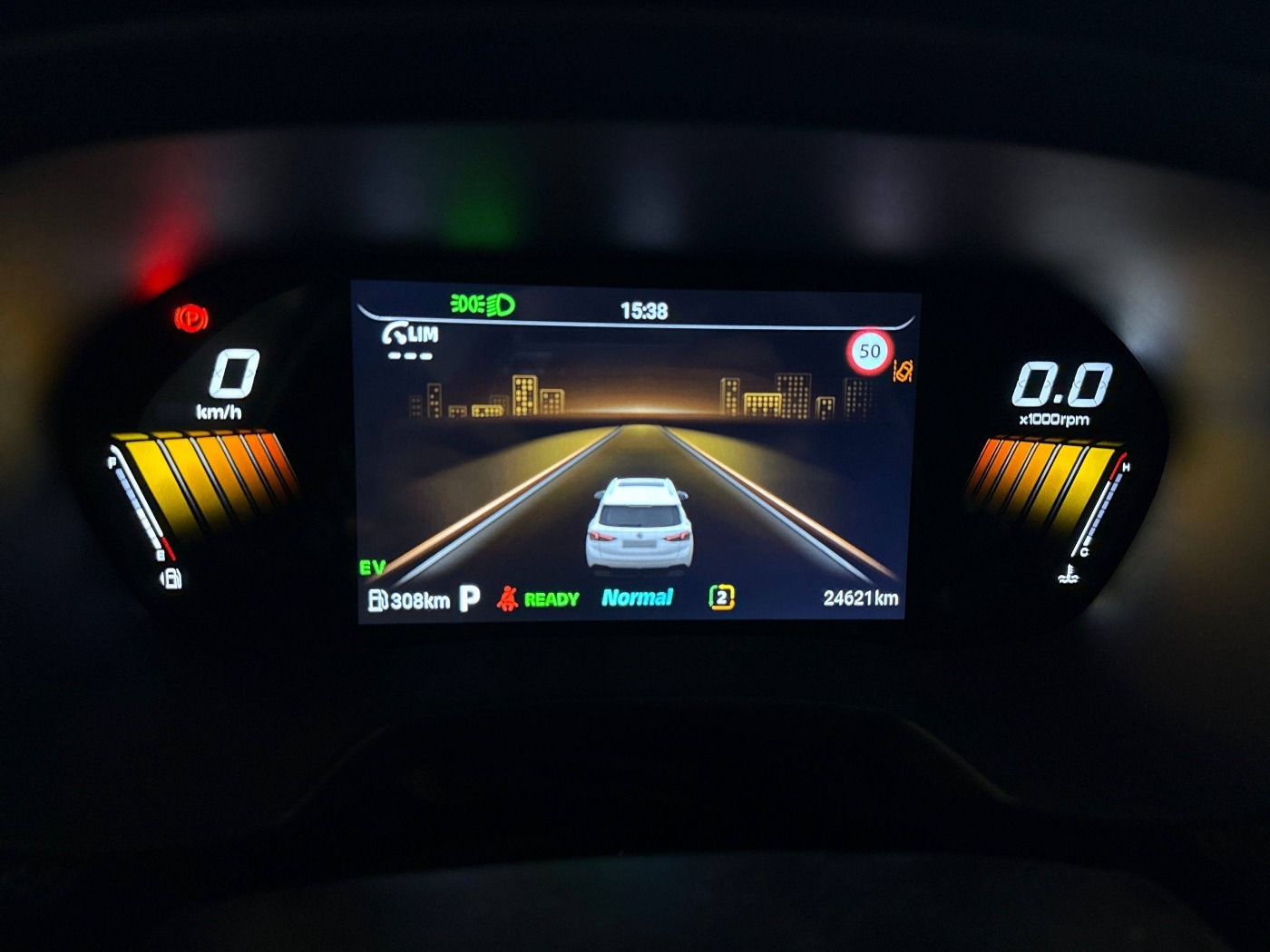 MG ZS Hybrid + LUXURY LED*360°KAMERA*KEYLESS-GO - Image 8