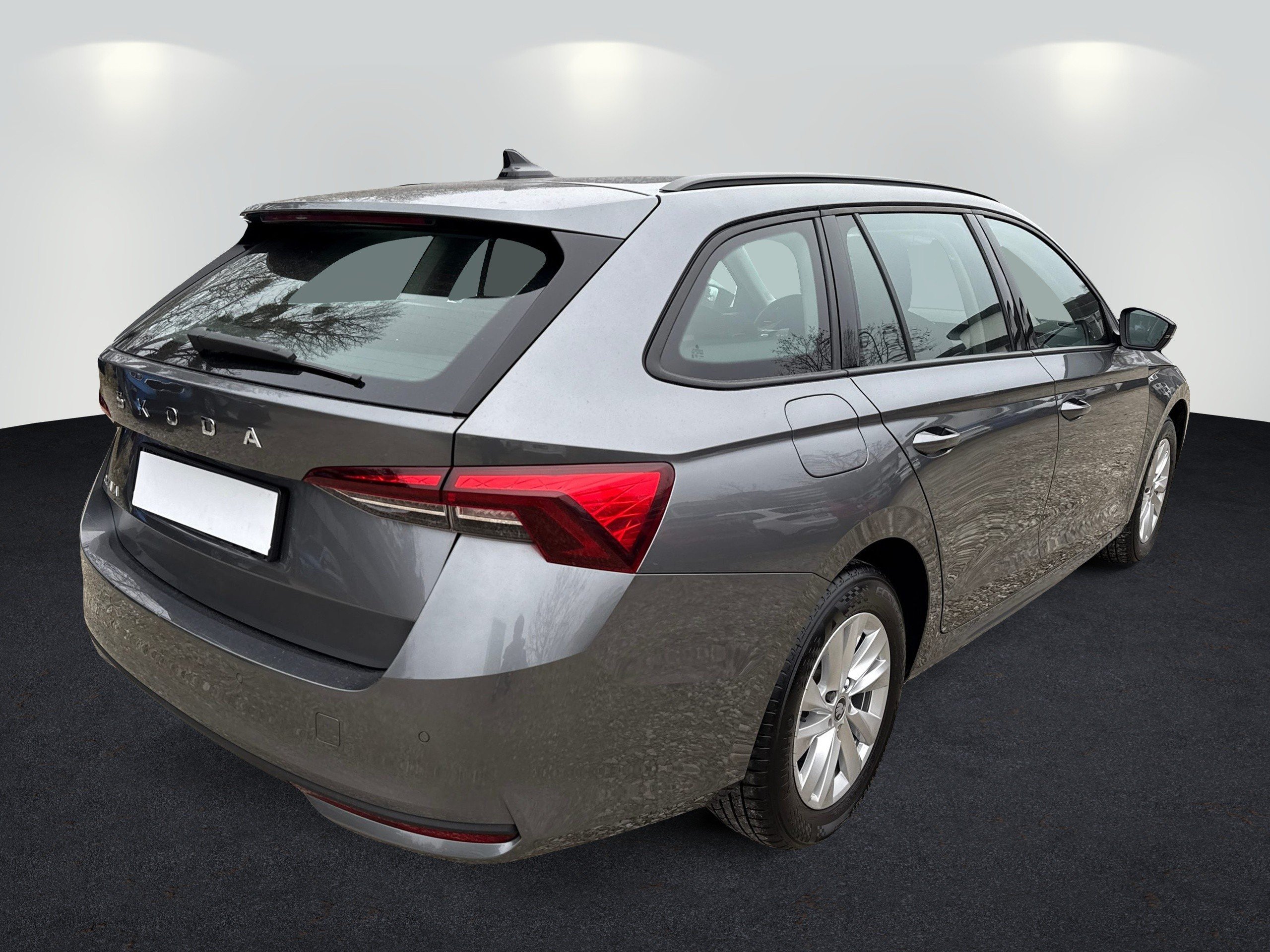 Skoda Octavia Combi 1.5 TSISelection LED*PDC*KLIMAAUT - Image 4