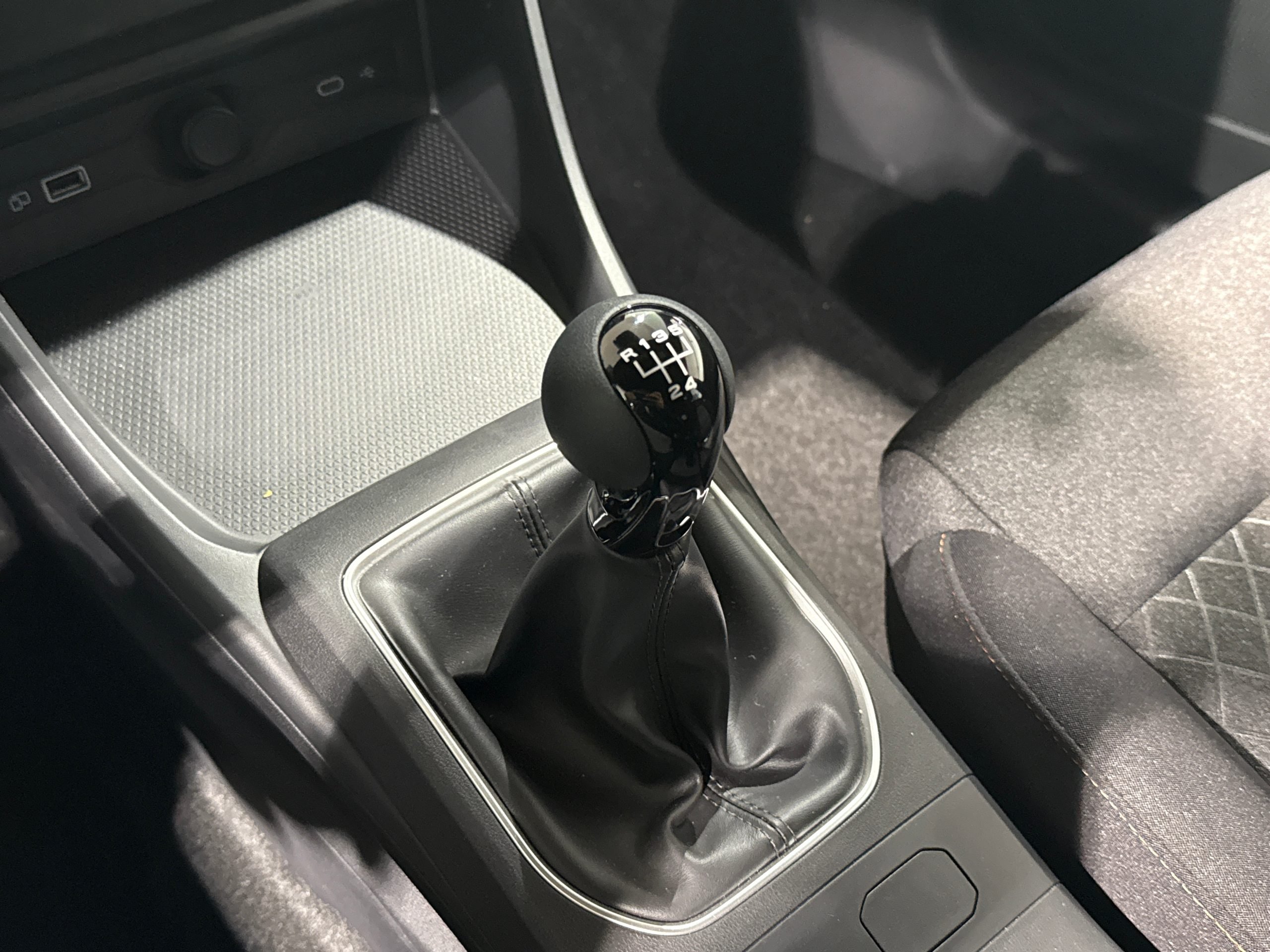 MG MG3 Comfort LED*NAVI*ACC*LM-FELGEN*USB*KAMERA - Image 11