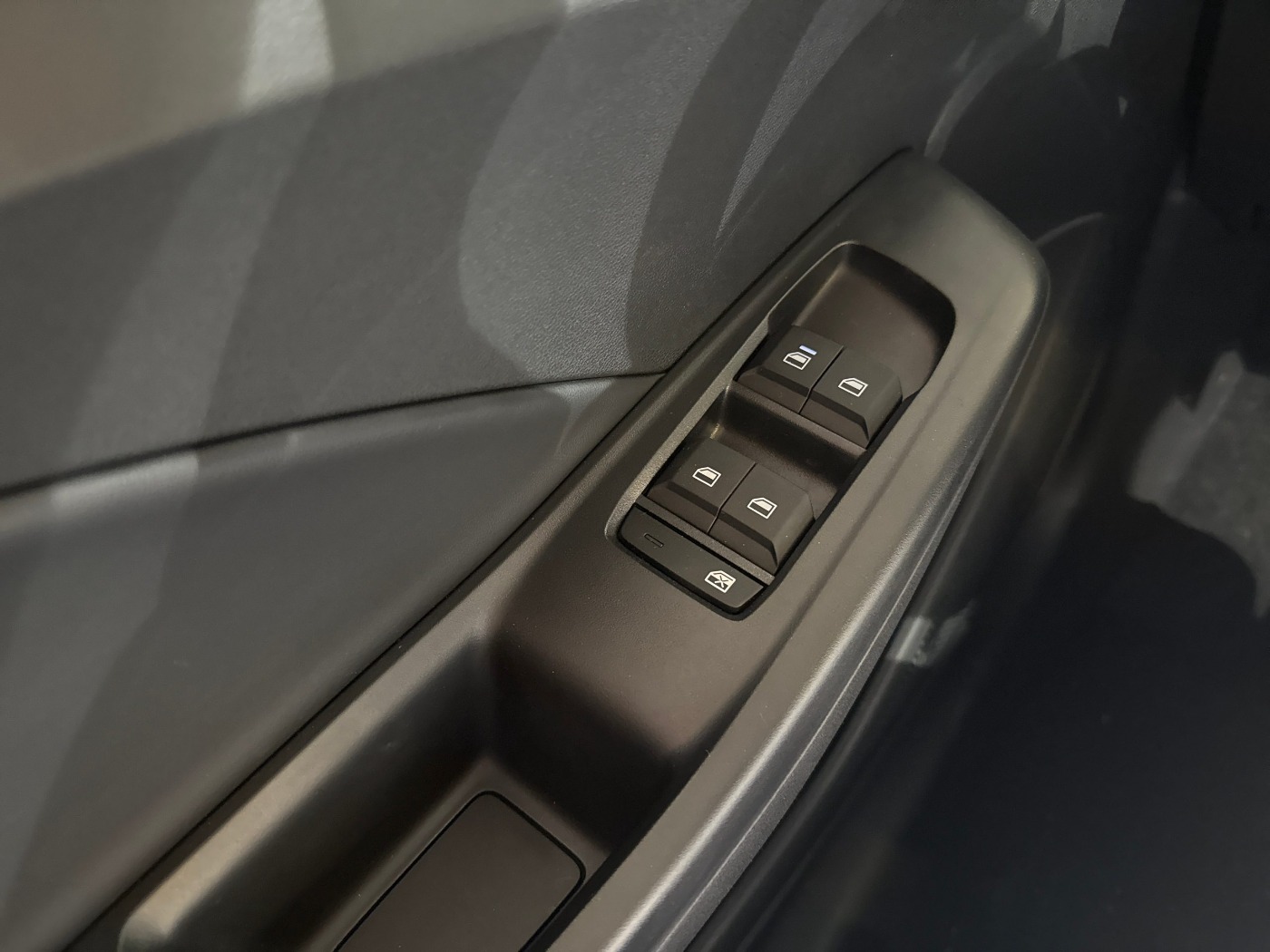 MG MG3 Standard KAMERA*LED*USB*KLIMA*APPLE-CARPLAY - Image 12