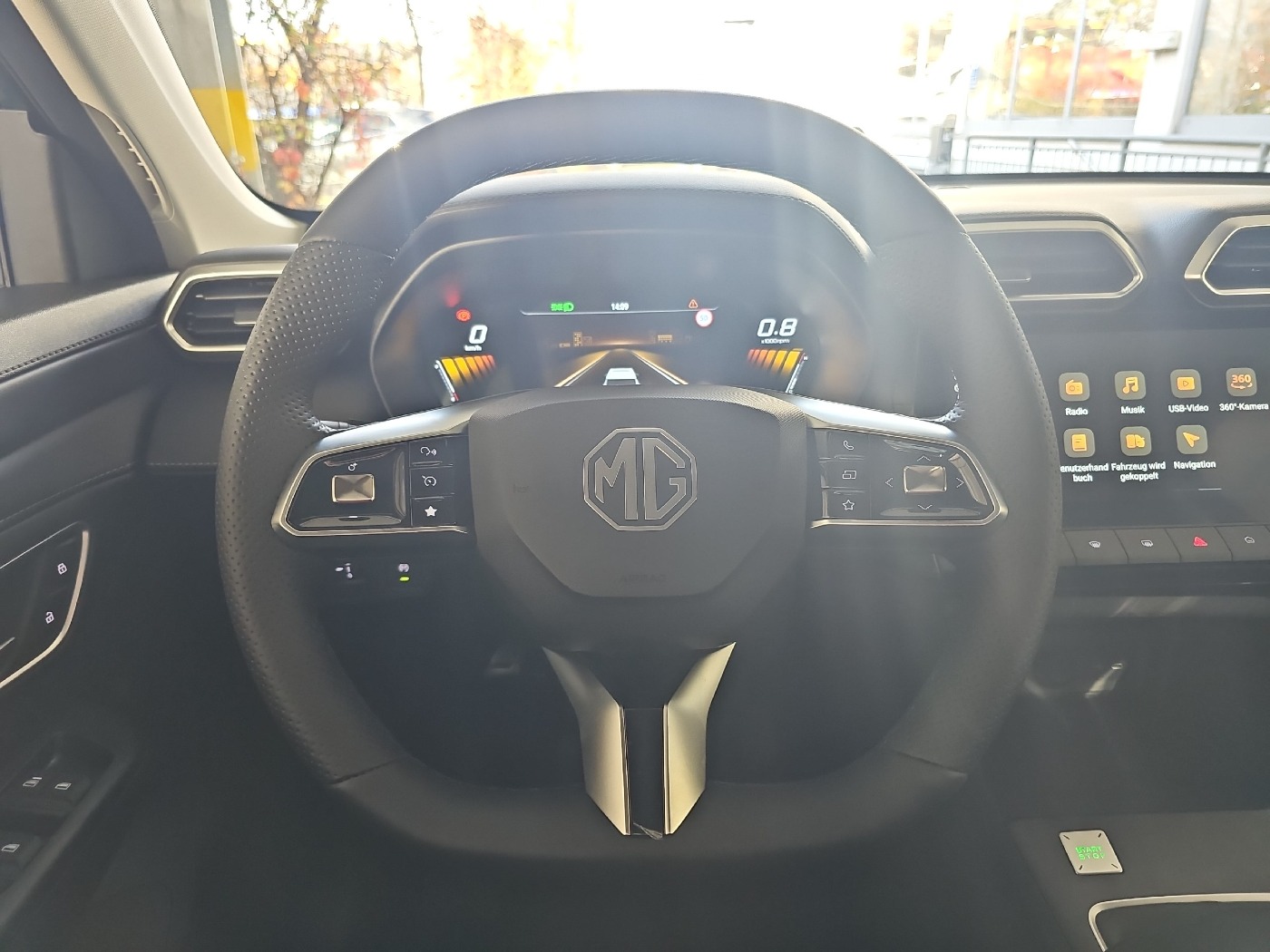 MG ZS Comfort LED*KEYLESS-GO*USB*APPLE CARPLAY - Image 7