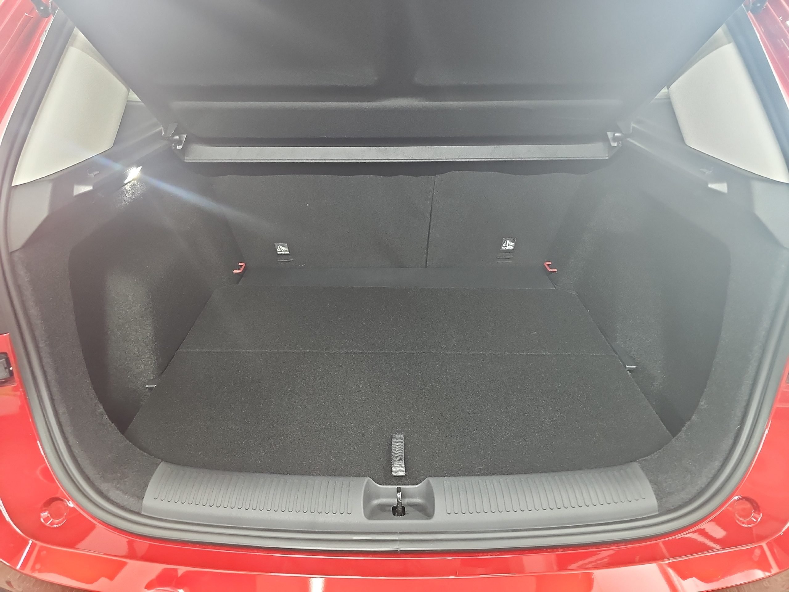 MG ZS 1.5 + W Luxury LED Navi SHZ 360 Fernlichtass. - Image 15