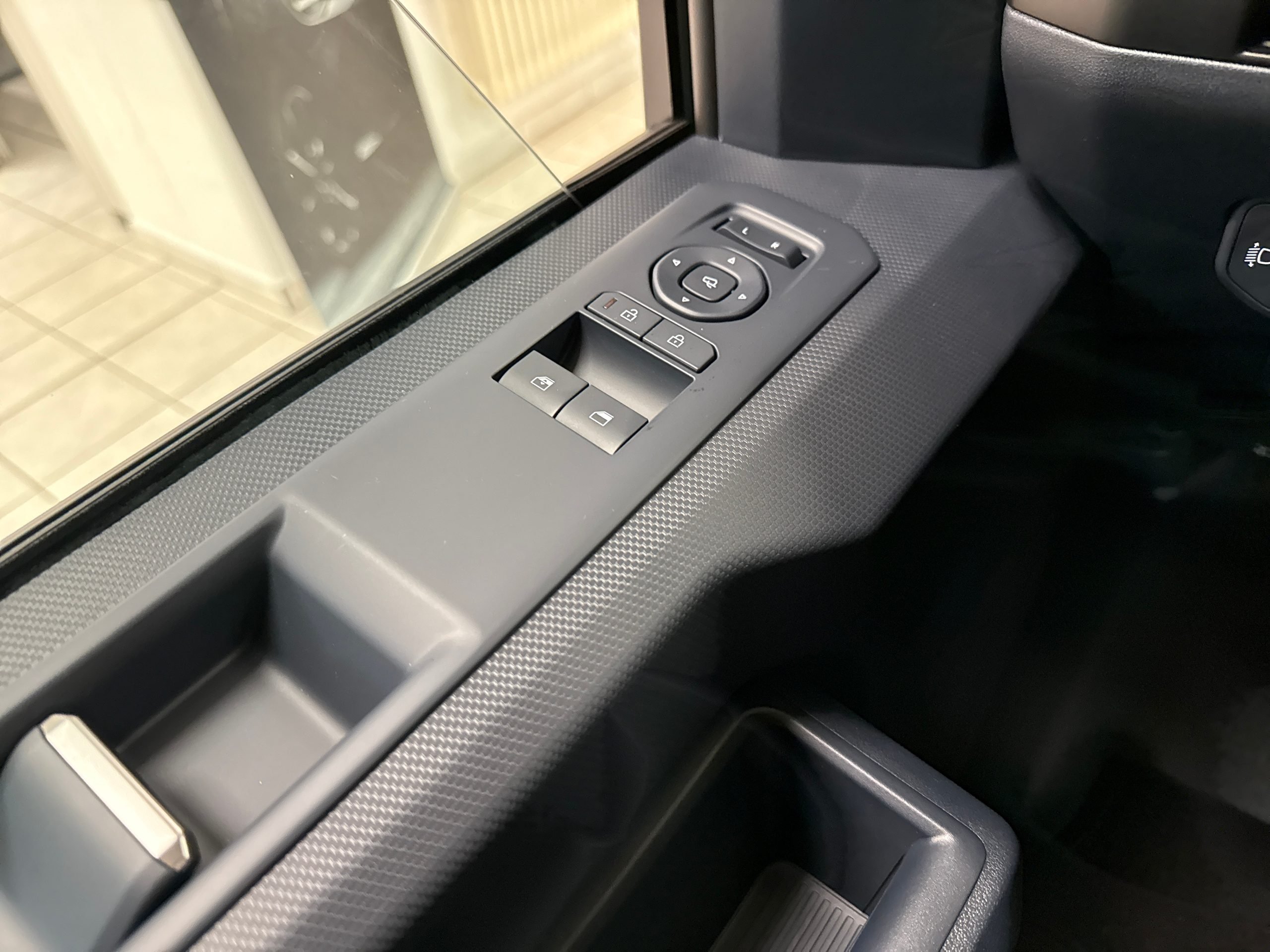 KIA PV5 Passenger Elektro ELITE LED*TOT-WINKEL* - Image 12