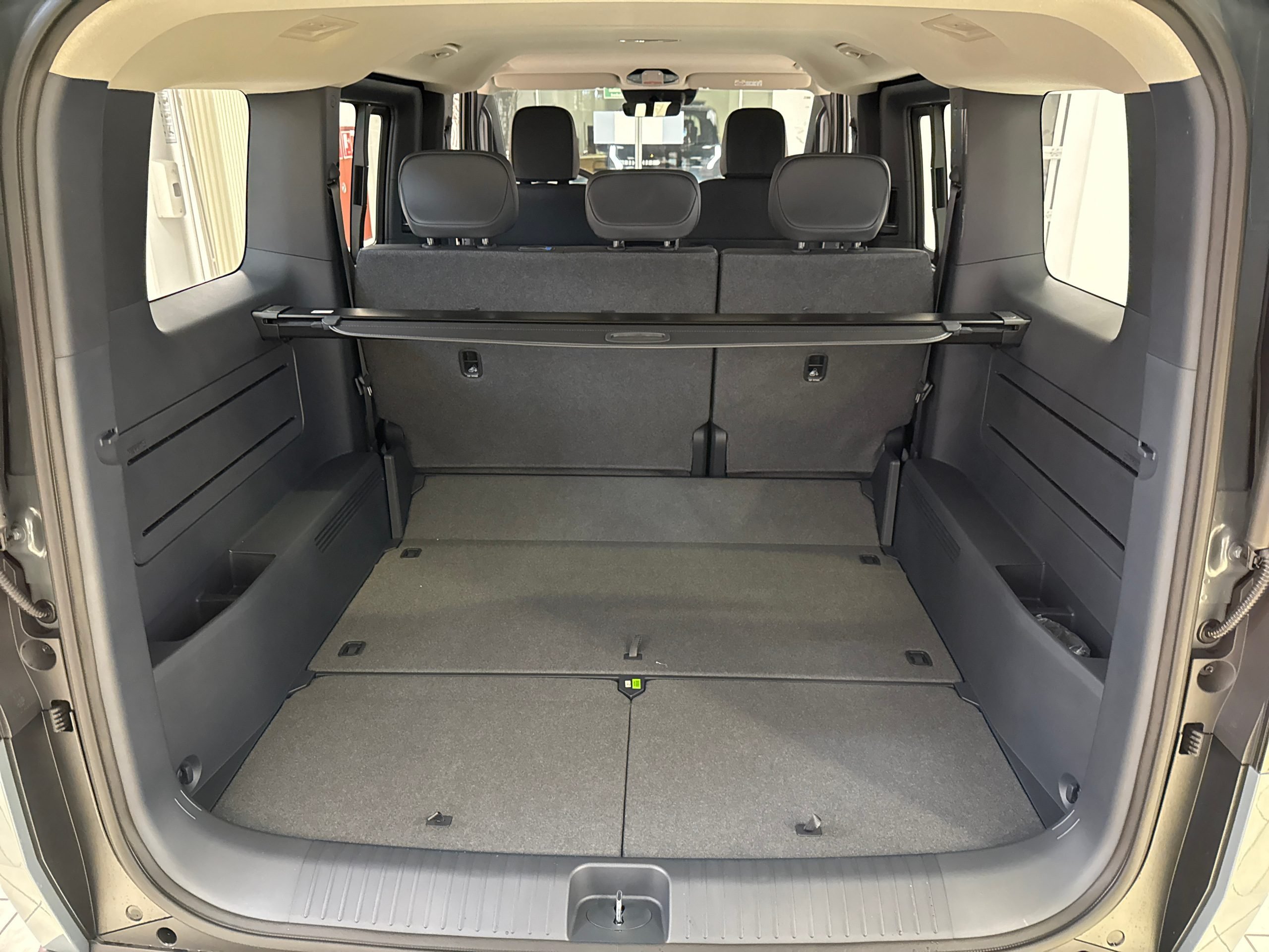 KIA PV5 Passenger Elektro ELITE LED*TOT-WINKEL* - Image 15