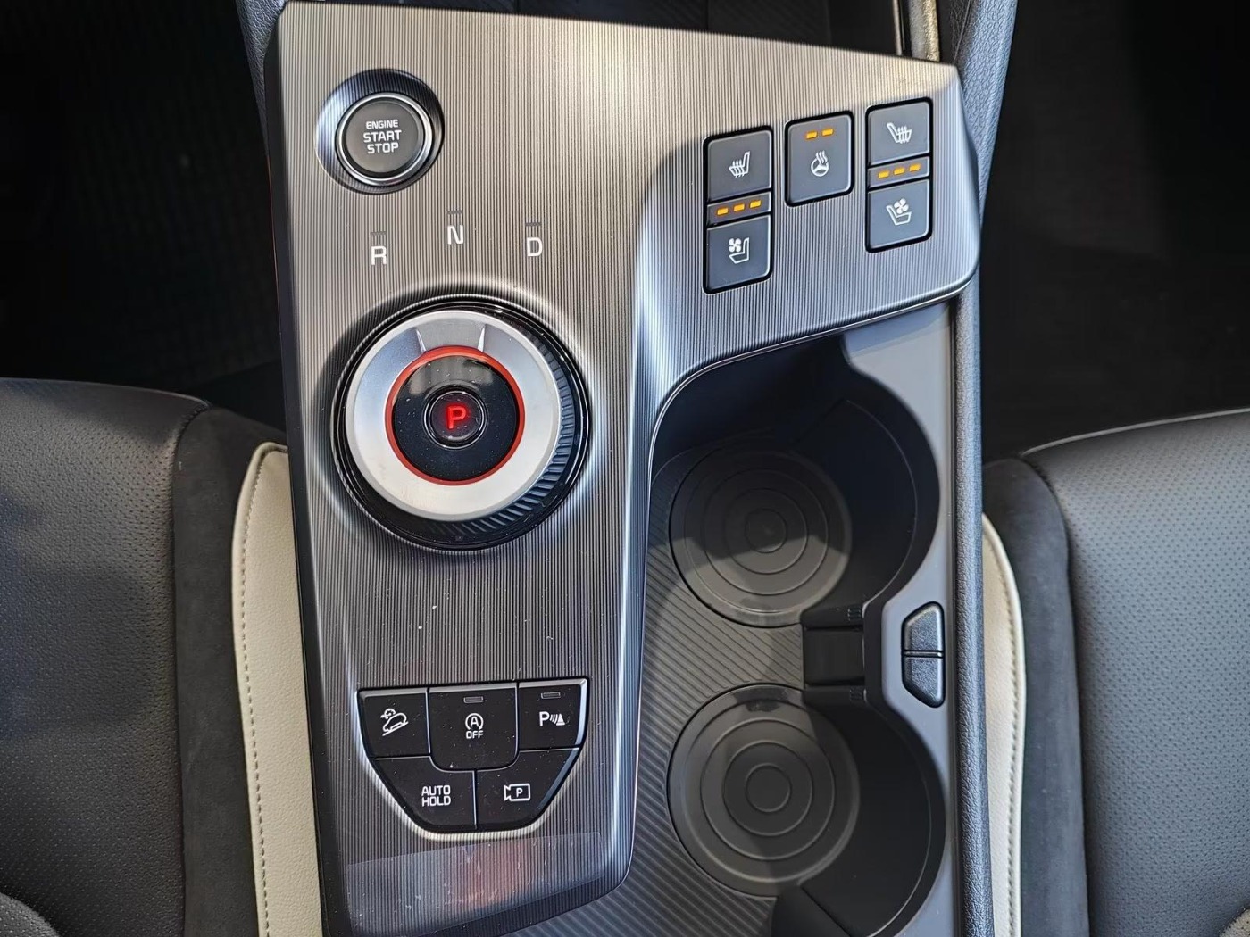 KIA Sportage 1.6 T-GDI GT-Line ACC LED Navi Pano SD - Image 13