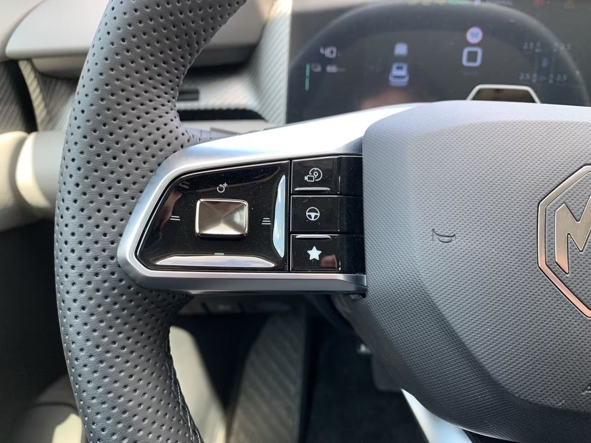 MG S5 EV LUX 360°GRAD-KAMERA*WIRELESS-CHARGING* - Image 10