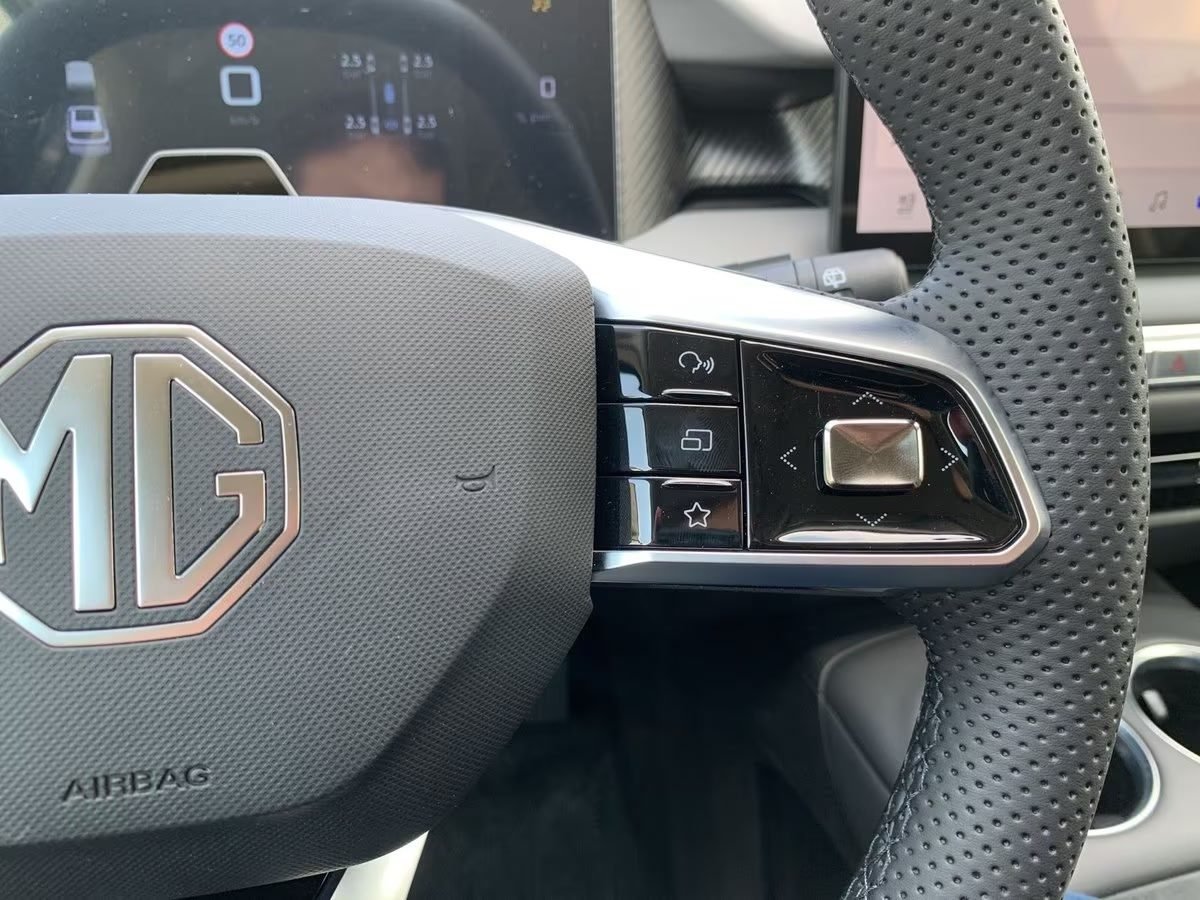 MG S5 EV LUX 360°GRAD-KAMERA*WIRELESS-CHARGING* - Image 11